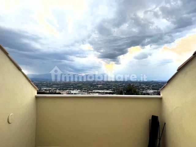 Mansarda buono stato, 40 m², Chieti Città, Chieti
