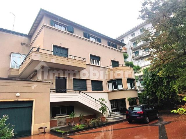 Mansarda buono stato, 140 m², Province Veneto, Catania
