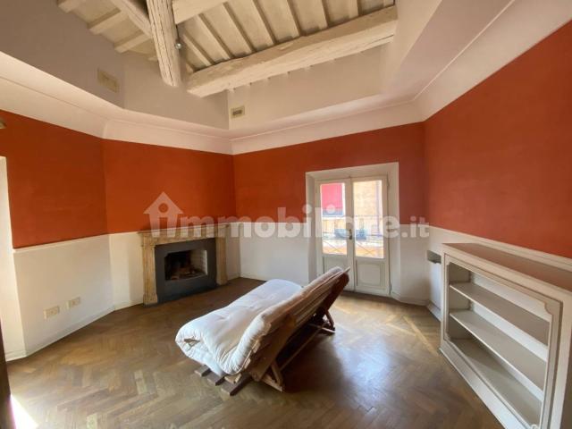 Mansarda corso Ercole I d'Este 3, Centro Storico, Ferrara