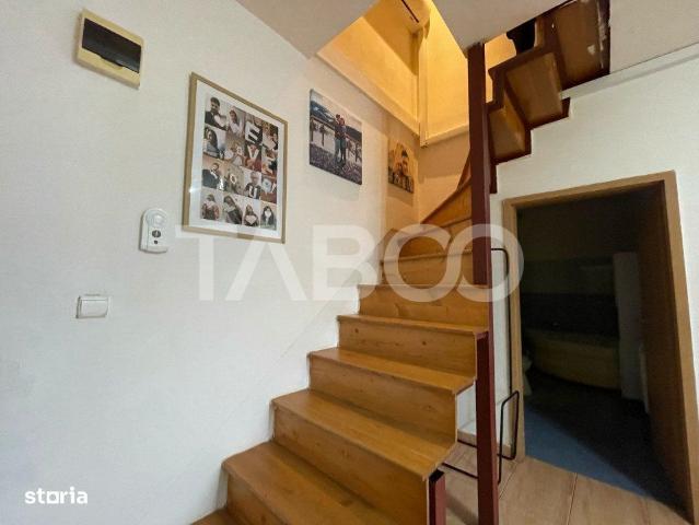 Mansarda de vanzare 62 mpu 3 camere zona Mihai Viteazu