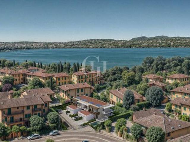 Mansarda in vendita a Desenzano Del Garda