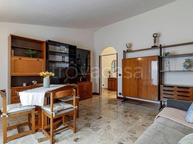 Mansarda in vendita a Erba