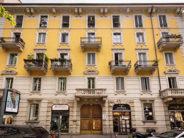 Mansarda in vendita a Milano viale Monte Nero, 68, Montenero