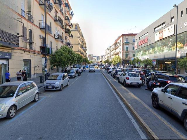 Mansarda in vendita a Napoli, San Lorenzo