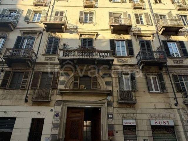 Mansarda in vendita a Torino, Quadrilatero Romano