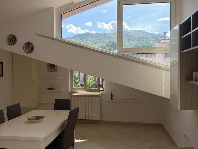Mansarda in affitto Aulla