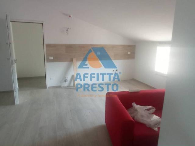 Mansarda in affitto a Capraia e Limite