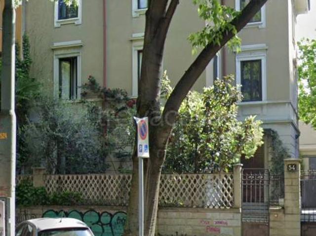 Mansarda in affitto a Milano via Teodosio, 54, Casoretto