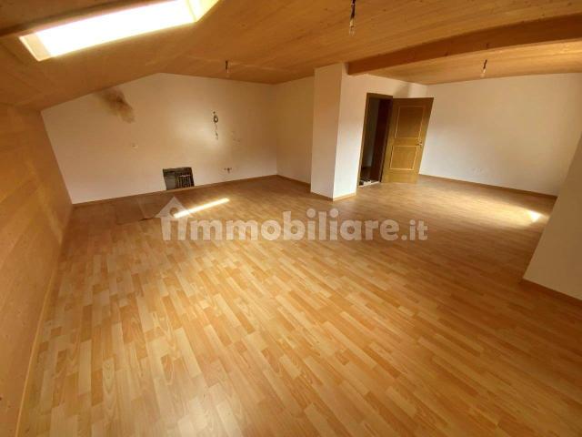 Mansarda ottimo stato, 116 m², San Pancrazio
