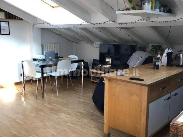 Mansarda ottimo stato, 60 m², Centro Storico, Parma