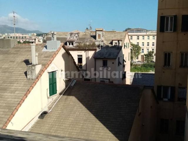 Mansarda piazza Capro 16, Manin, Genova