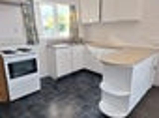 Maoribank, 3 bedrooms, $640 pw