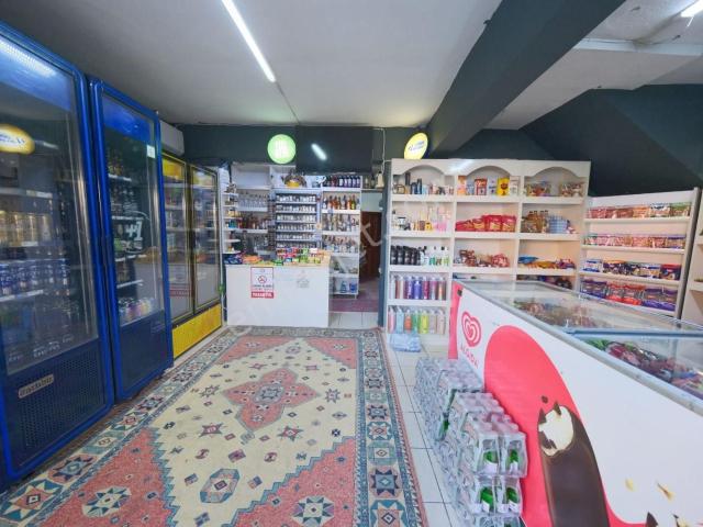 Mabel'den Devren Kiralık Market Ve 1+1 Daire