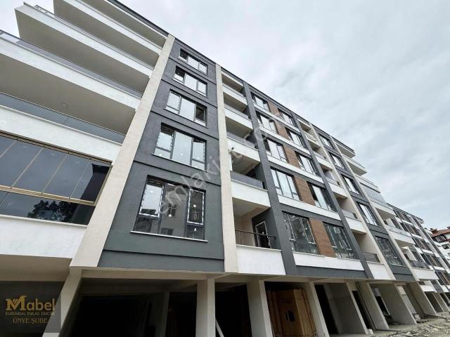 Mabel'den Gölevi Mah. Üni. Mevkii Denize 100 Mt Mesafe