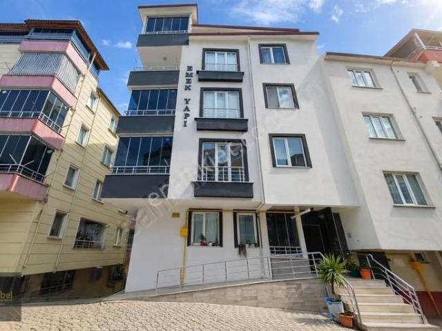 Mabel'den Çınarlıkda Kombisi Ve Cam Balkon Takılı 3+1 Daire