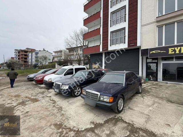 Mabelden Nuriye Mah Sahil Yolu Üzeri Geniş Cephe Kiralık Dükkan