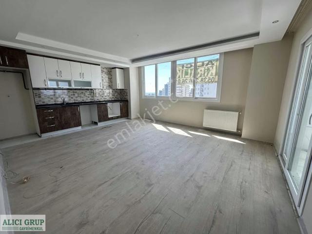 #macera Park Önü Site İçi Geniş Oturum Satılık 3+1 Daire