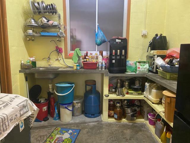 Machang Bubok Flat For Sale walk up basic reno below market price