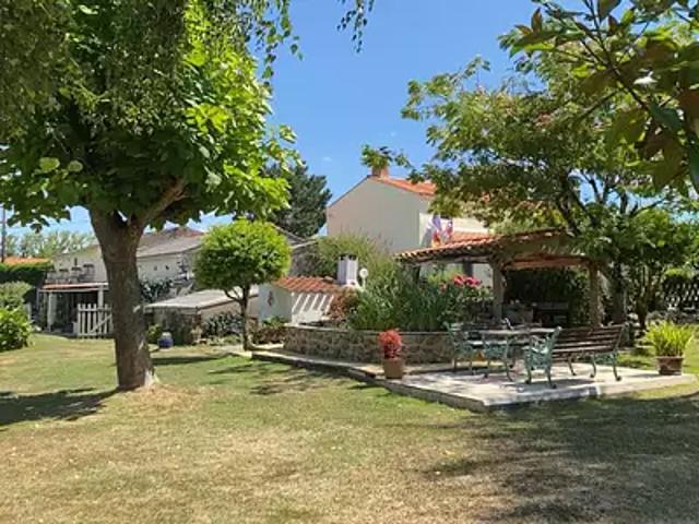 Maché 85190 Achat / Vente maison 12 pièces t12 piscine parking