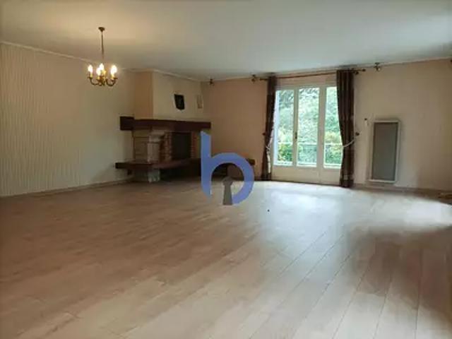 Maché 85190 Achat / Vente maison 9 pièces t9 balcon parking