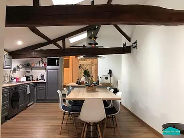 Machecoul Saint Même 44270 Achat / Vente appartement 5 pièces t5 au dernier étage cave