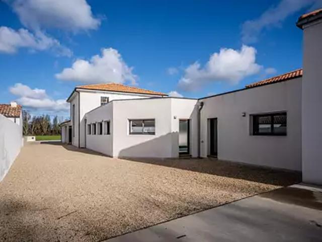Machecoul Saint Même 44270 Achat / Vente maison 10 pièces t10 piscine parking