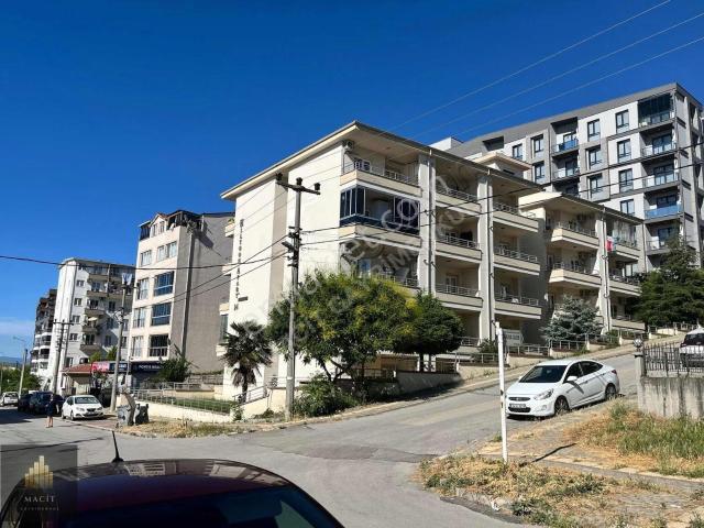 Macit'den Görükle Dumlupınar'da Eşyalı 1+1 Satılık Daire
