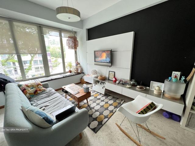 Mackenzie 138 D9, Apartment