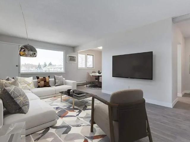 MacKenzie Manor 2 Bedroom Apartment for Rent