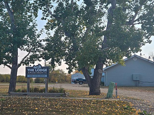 Macklin Rental Suites