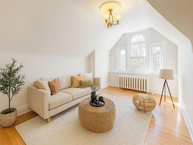 MacLaren Heritage Collection One, Two, and Three Bedroom Apartments for Rent in Centretown, Ottawa