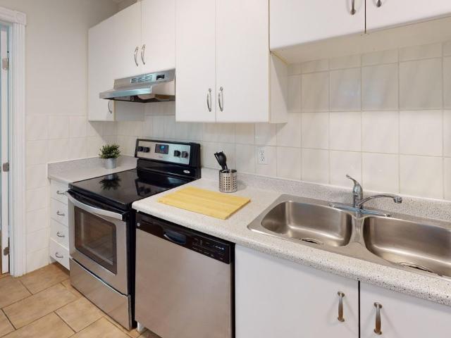 MacLaren Heritage Collection 1 Bedroom Apartment for Rent at 46 Maclaren St, Ottawa, ON K2P 0K4 Centretown