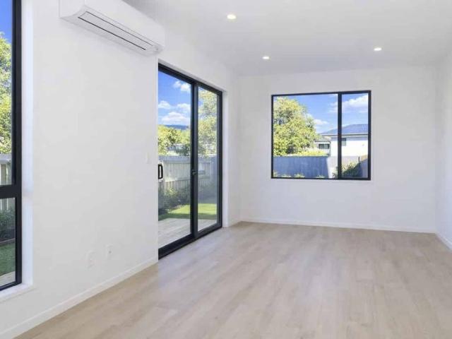 Macleans Zone 4 Bed 2 Bath