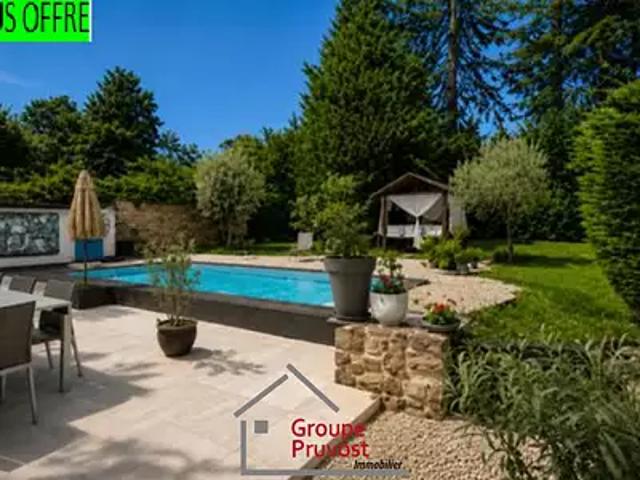 Mâcon 71000 Achat / Vente maison 8 pièces t8
