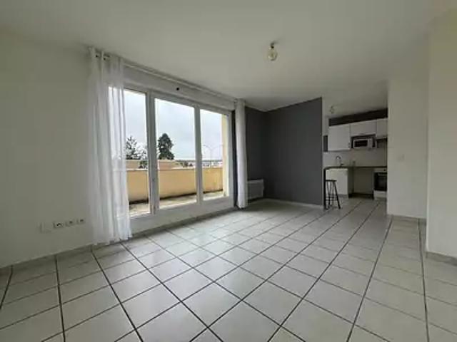 Mâcon 71000 Location appartement 2 pièces t2 cave balcon