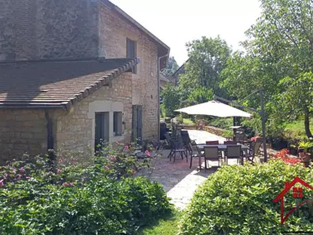 Macornay 39570 Achat / Vente divers 9 pièces