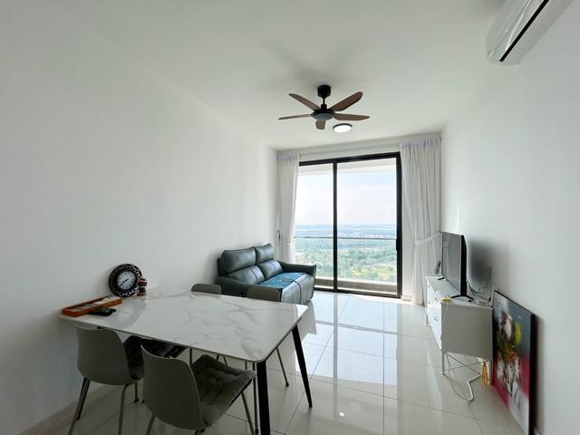 Macrolink Medini For Rent 2 Room Full Furnish High Floor Movein Ready