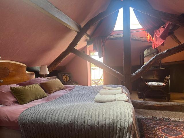 Madame D Room