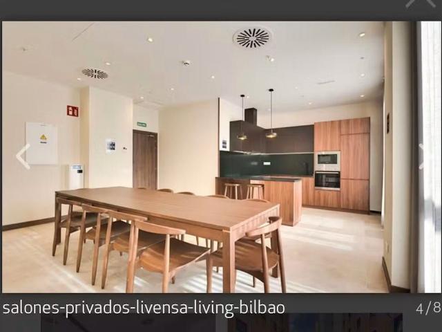 Madariaga Etorbidea, Bilbao, Basque Country 48014
