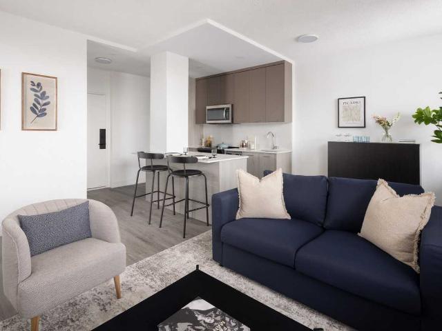 Maddox Tyndall Studio Apartment for Rent at 135 Seabreeze Apts Toronto, ON M6K 2G4 Parkdale