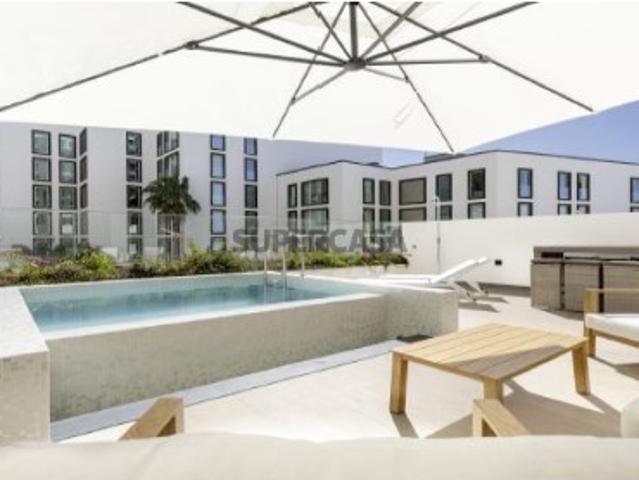 Madeira Acqua Residence Terraço & Piscina