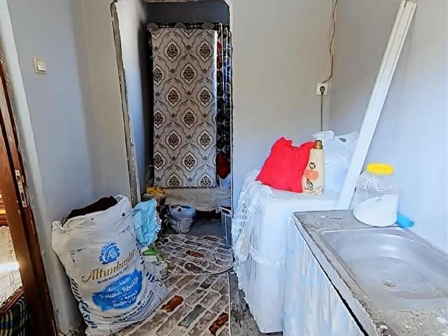Madenli Emlak'tan Gündoğdu da 2 katlı müstakil bina
