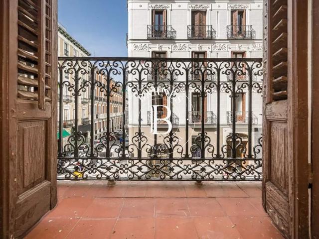 Madrid, Community of Madrid 28000