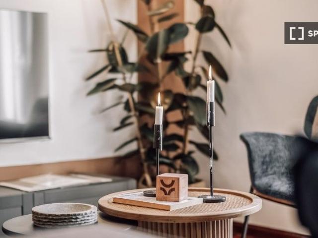 madrid, Community of Madrid 28001