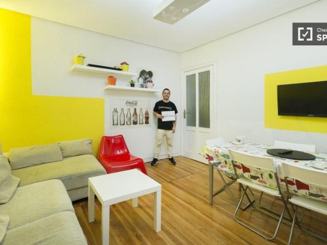 madrid, Community of Madrid 28004