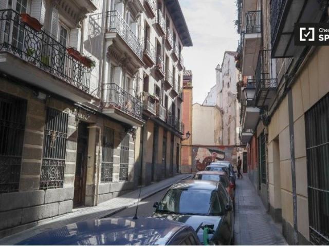 madrid, Community of Madrid 28005