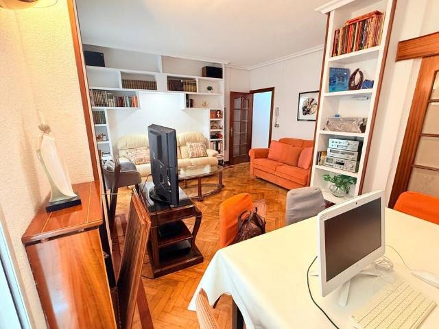 Madrid, Community of Madrid 28015