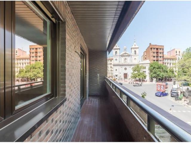 MADRID | CHAMBERÍ – ALMAGRO | PASEO DEL GENERAL MARTÍNEZ CAMPOS. PISO DE 218 M2
