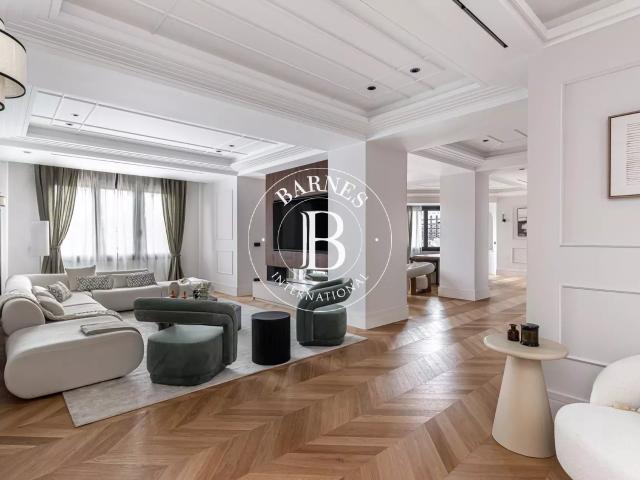 Madrid – Salamanca – Piso elegante reformado