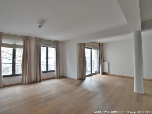 Maelbeek 3 bedrooms Parking space included